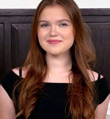 Ava Marina